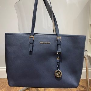 MK Tote with Laptop & iPad Holder